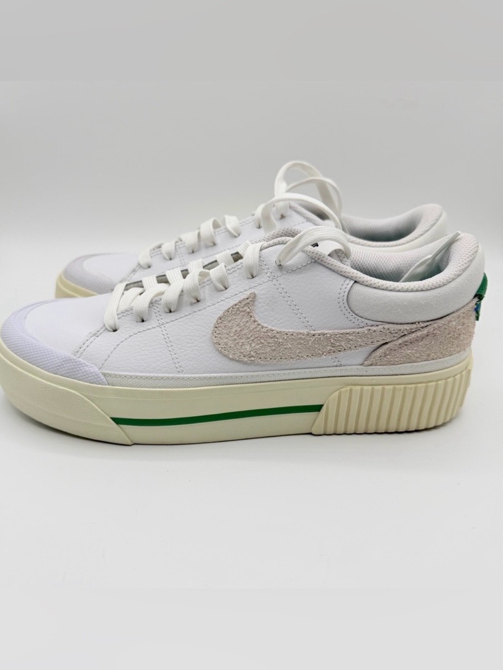 Nike Court Legacy Lift Low Women’s 8.5 White Green FJ5483-100 NWOB